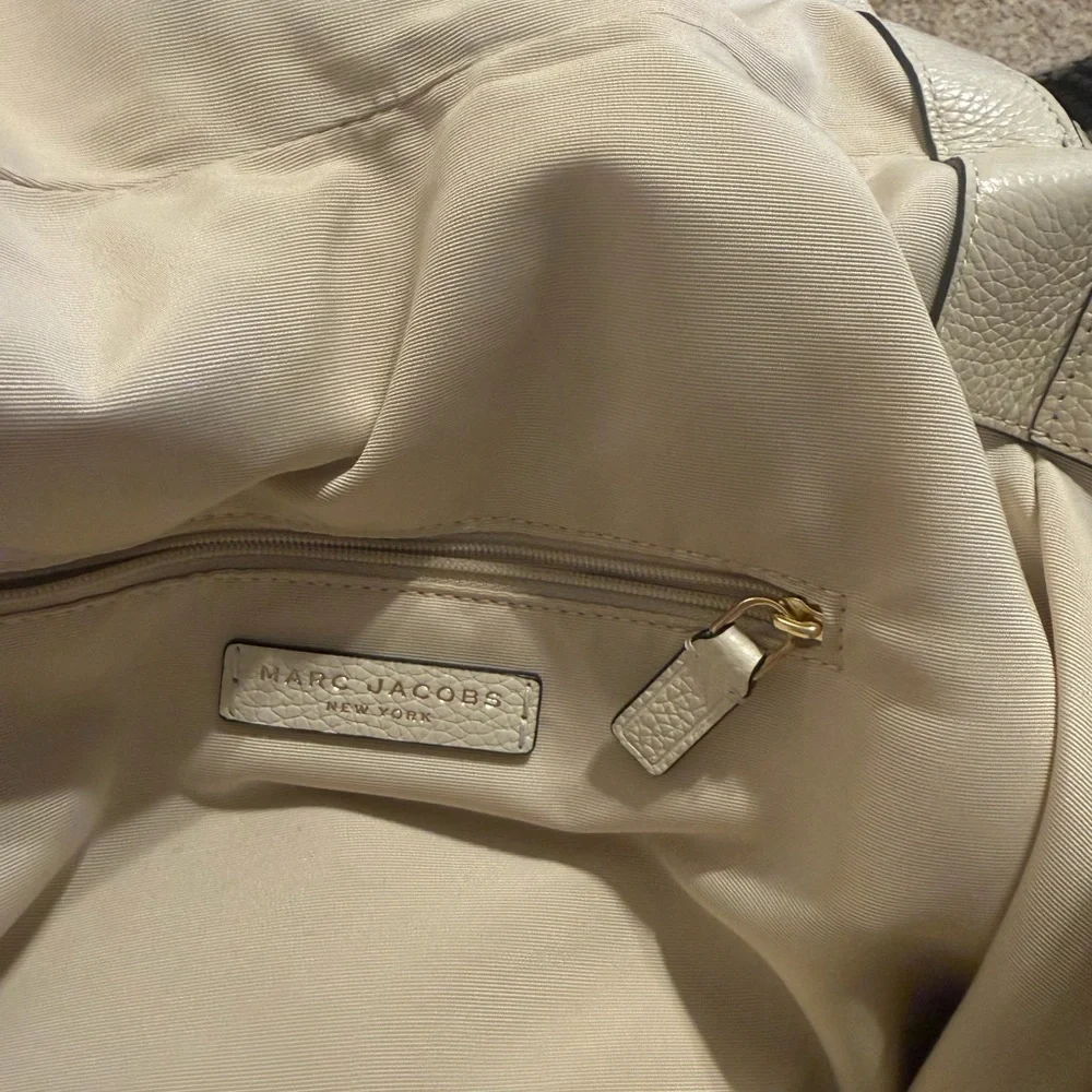 Marc Jacobs Shoulder Bag Purse Groove Leather Marshmallow - Picture 7 of 16